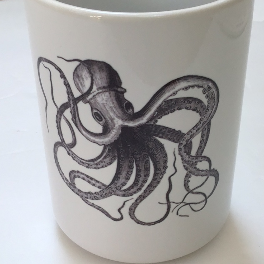 Black & White Octopus Sea Creature Ocean Life Large Mug‎